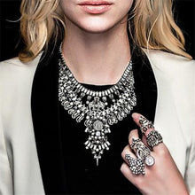 Charger l'image dans la galerie, Collier Fleur de Lys